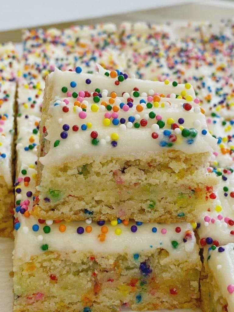 FUNFETTI CAKE BATTER image 0