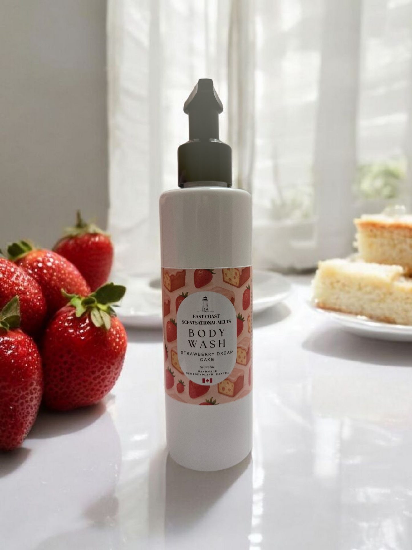 STRAWBERRY DREAM CAKE